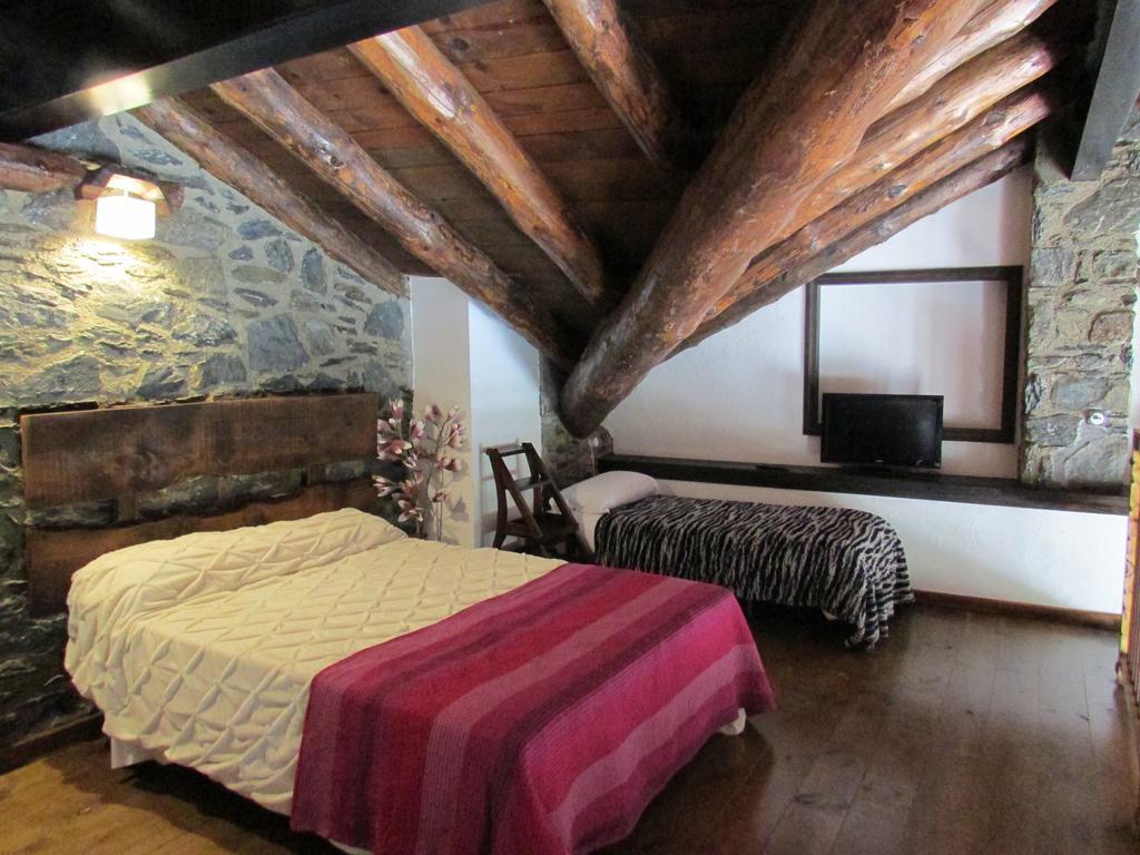 Casa Rural Restaurant Borda Patxeta Canillo Quarto foto